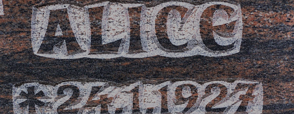 Eingearbeitete Schriften Steinmetz Czaikowski Holle bei Hildesheim