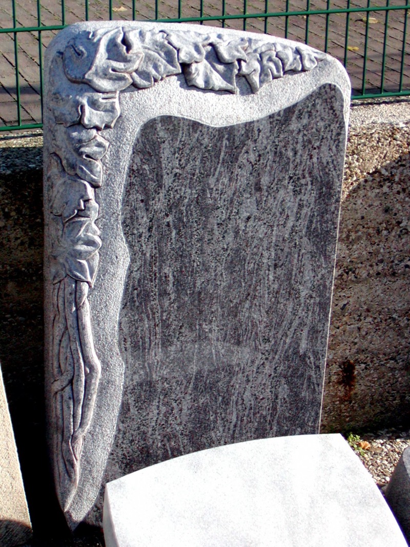 Ornament Granit Steinmetz Czaikowski Grabmale Gedenksteine